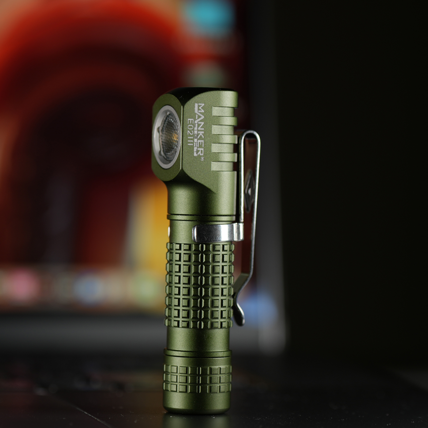 Mankerlight E02 III 560 Lumens - огляд і ціна Edc Everyday Carry Gear
